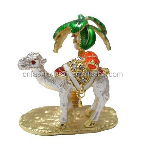 Camel palm tree and Burj Al Arab Hotel design trinket box for hotel gifts