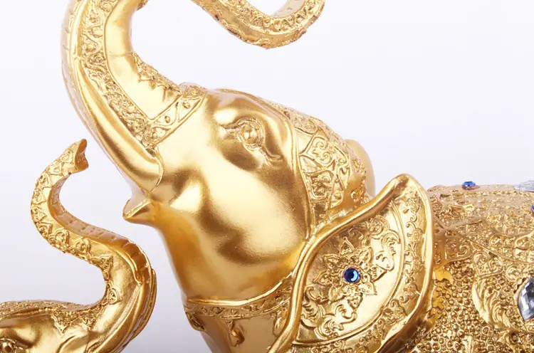 Vivid Creative Gold Silver Elephant Sculpture Exquisite Animal Statue Set Home Ornaments Bartificial Resin Crafts