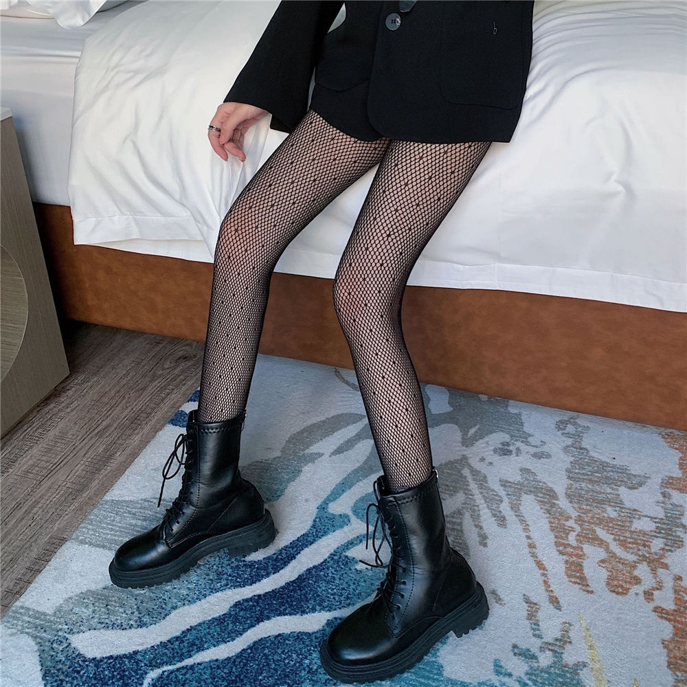 2021 fall new brand INS all over the sky star fishnet socks sexy black wear hollow-out bottom stockings