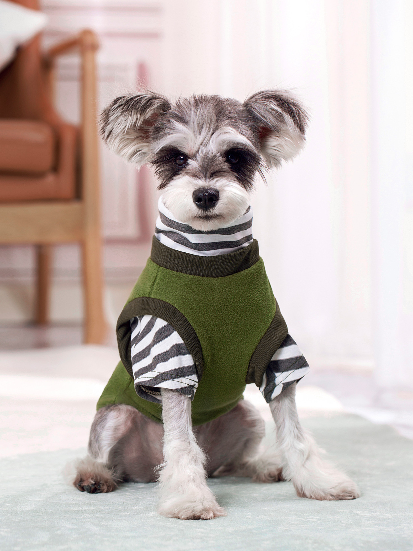 Polar fleece with striped material fake two trendy pet hoodie pet beautiful fashion party clothes dog hoodie