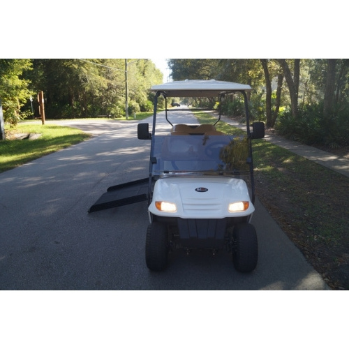 Medium Size Disabled Mobility Scooter Electric  golf cart with canopy 4 seats