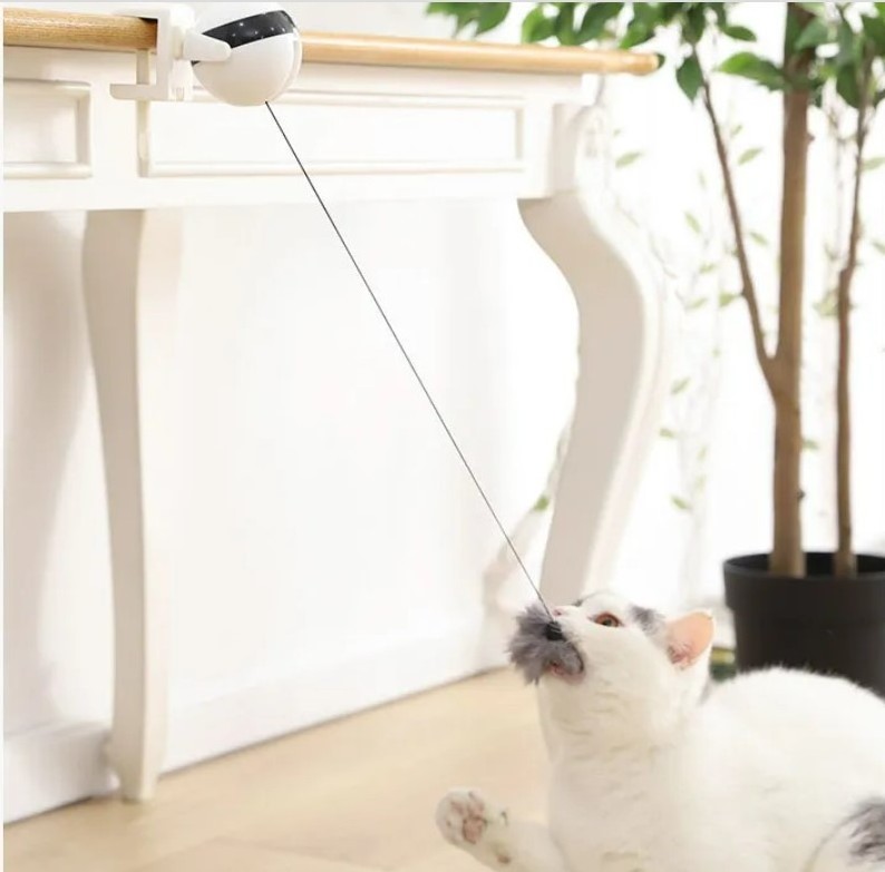 smart auto rotating toy Lifting Ball Electric Interactive Cat Toy For Automatic Cat Teaser Toy