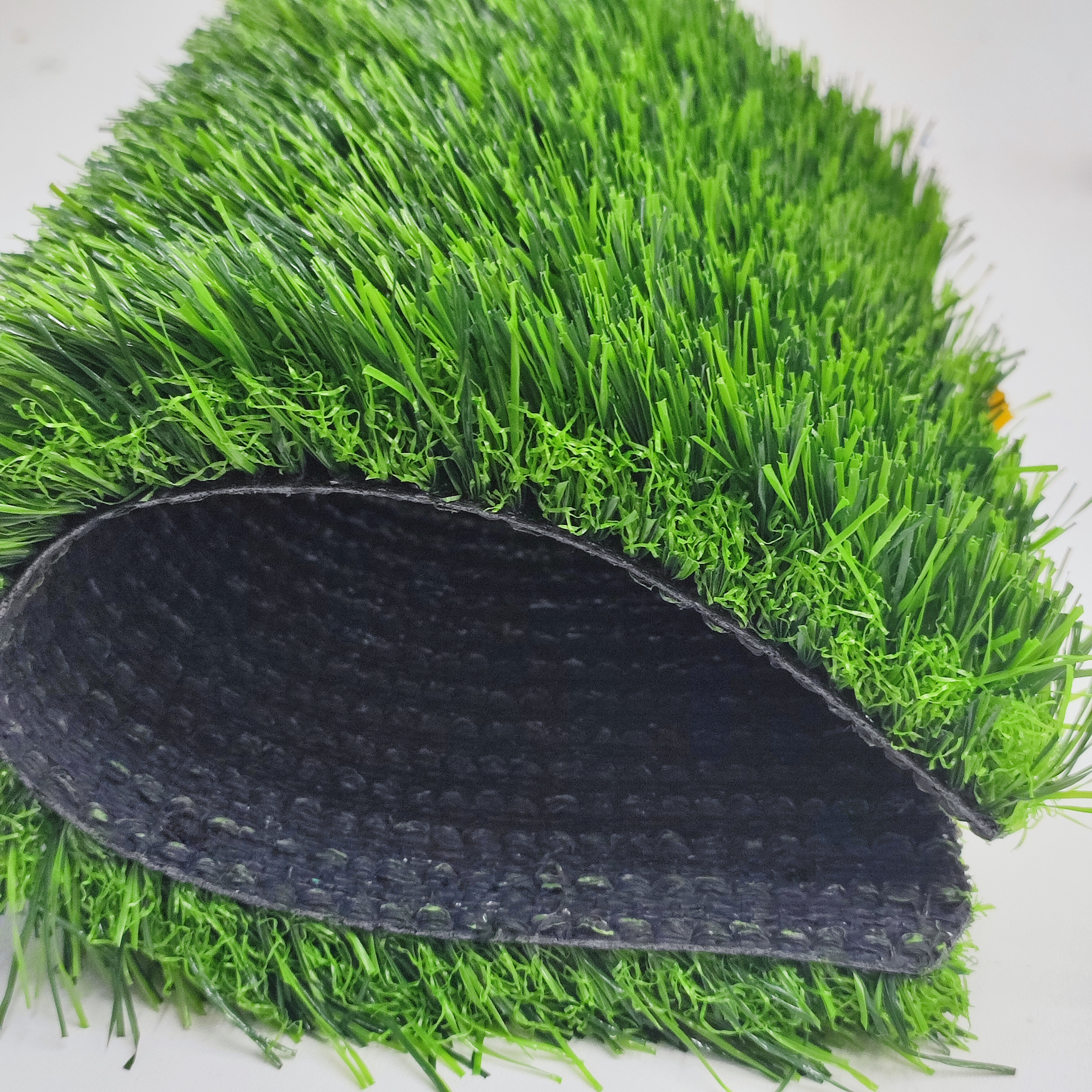 Wholesale Decorative black turf artificial grass natural grass turf green turf golf mat artificial grass for golf