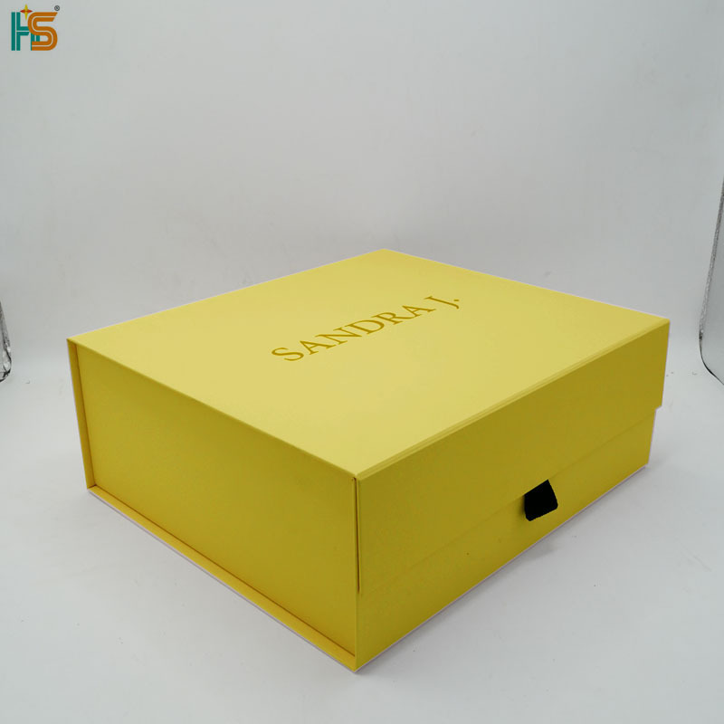 Luxury Jacket Packaging Box Custom Large Size Yellow Cardboard Collapsible Magnetic Gift Box