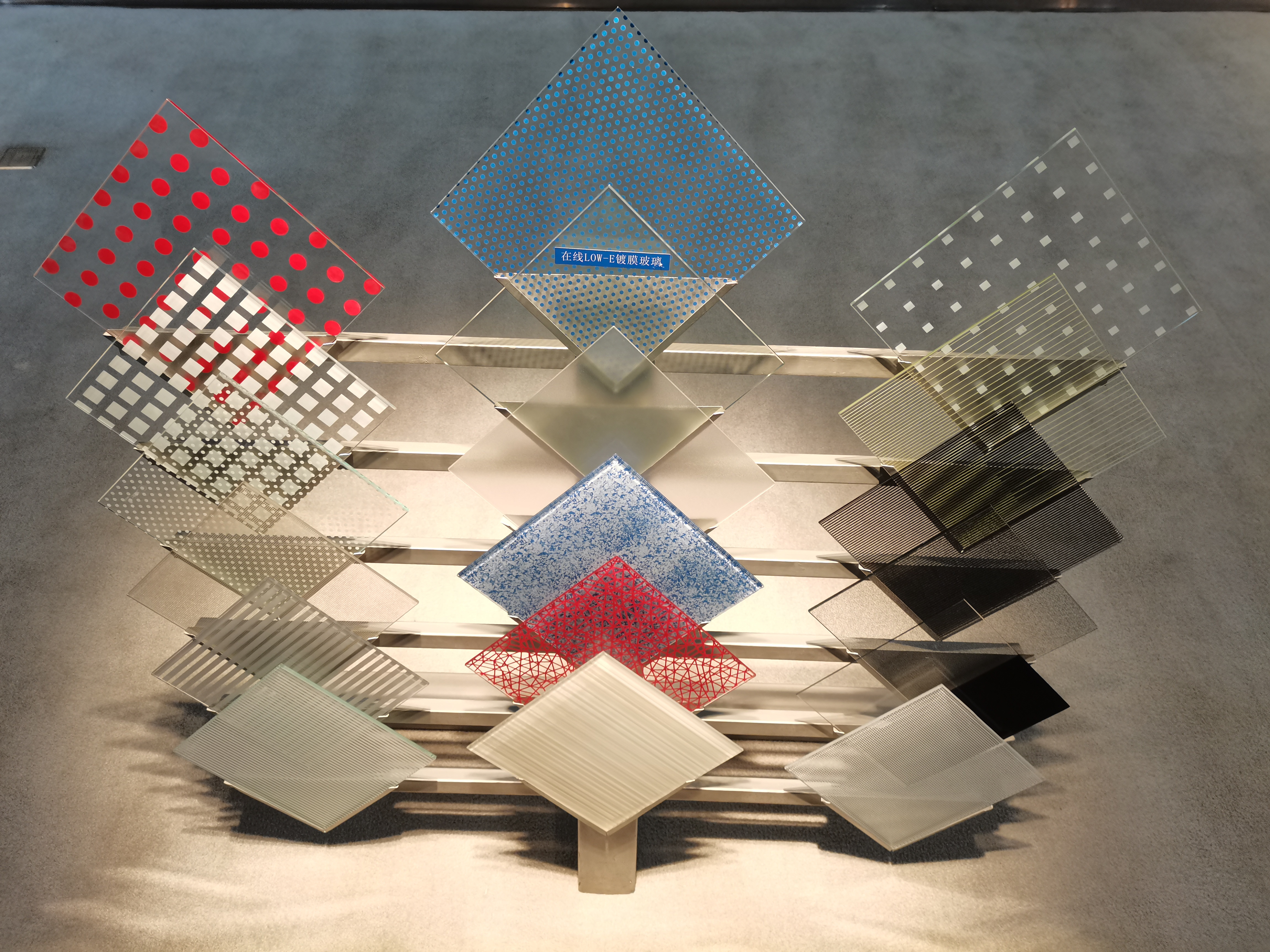 Customized digital printing and ceramic fritted glass for interior decoration and spandrel glass