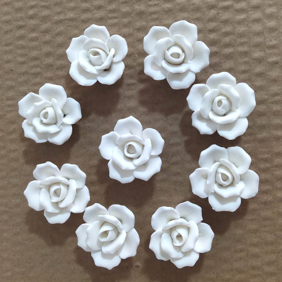 Ywbeyond Home Decor Artificial 3D Small Ceramic Handmade Flower For Wall Hook Decoration or Flower pot Porcelain flowers