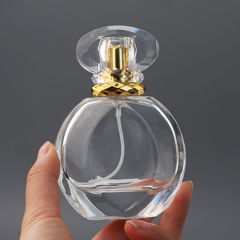 Factory Direct Sales Exquisite Diamond Bayonet Pressing Perfume Bottle 30ml