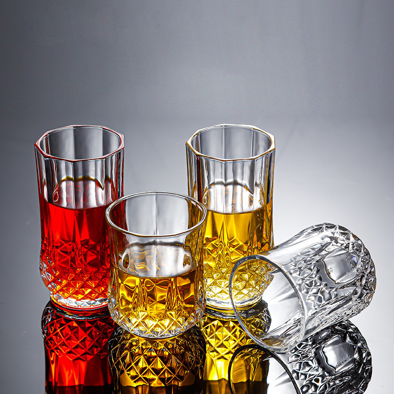 Free Sample Elegant Crystal Diamond Shape Round Whiskey Tasting Glasses Cup With Cigar Holder For Bourbon Whiskey