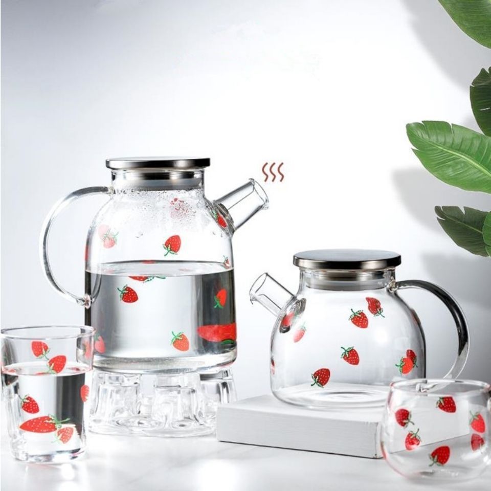 Cute Strawberry Cartoon Glass Tableware Cold Kettle Transparent Juice Cold Drink Teapot with Filter and Lid for Party Home Use