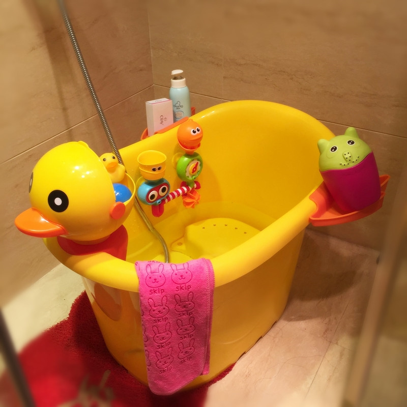 Lovely yellow duckling Seatable Children's Bath Barrel Household baby bathtub