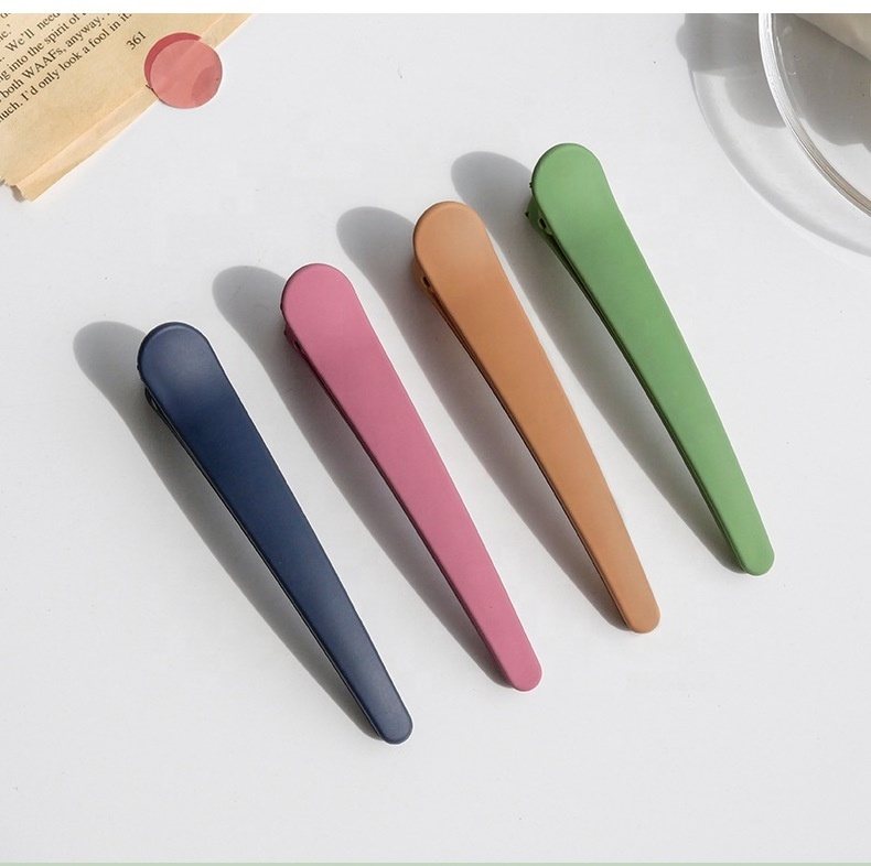 Wholesale Cheap Fashion Hair Accessories 12cm Matte Plastic Duck Bill Hair Clips Candy Color Grab Disk Hair Claw For Women