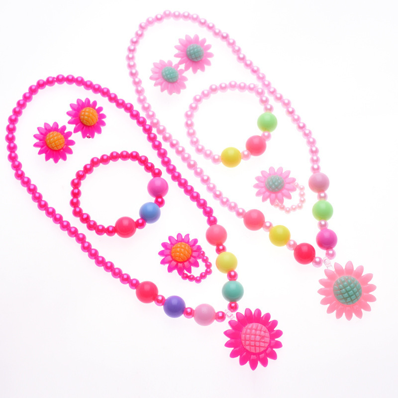 Cute Hot Sale Sets Jewelry Pink Plastic Sunflower Strawberry Butterfly Flower Kids Necklace For Children