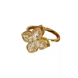 Fashionable and personalized rotatable four leaf clover lucky zircon  stainless steel  Rings