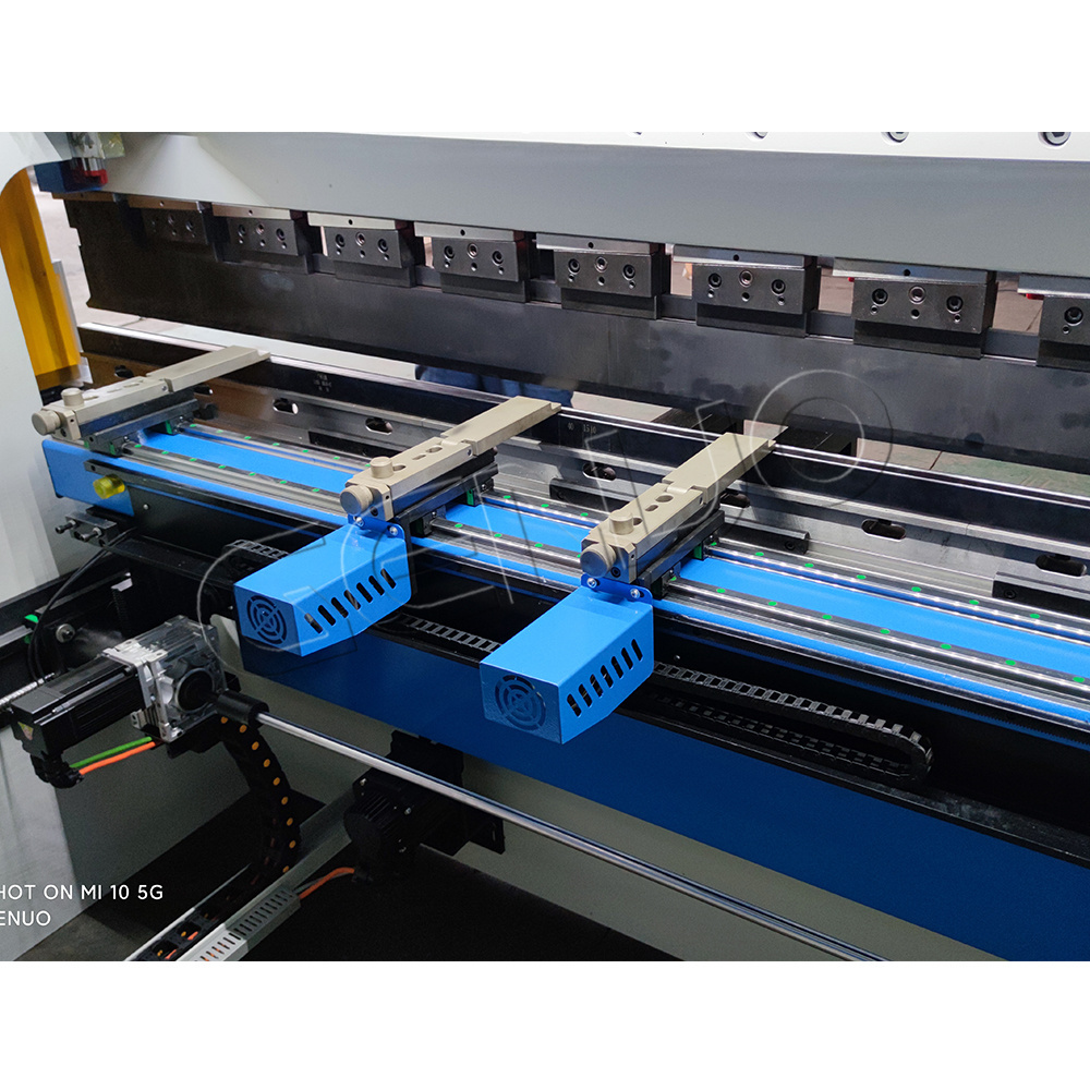 CNC Hydraulic Press Brake Machines for Automatic Sheet Bending and Folding Metal Plate SS alloy iron aluminum