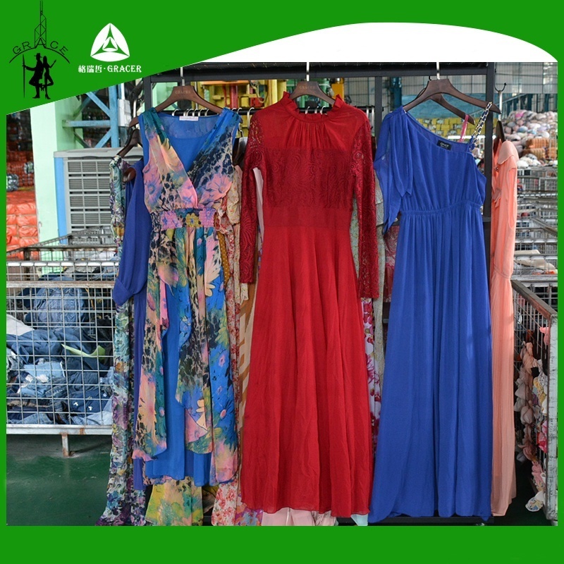 Guangzhou korea used dresses in bulk used clothes bales second hand clothing