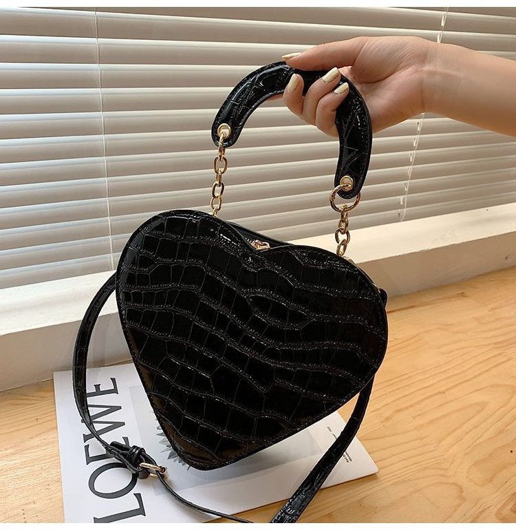 Korean Fashion Designer Crocodile Leather Women Shoulder Handbag Ladies Sling Hand Bags Heart Shaped Purse