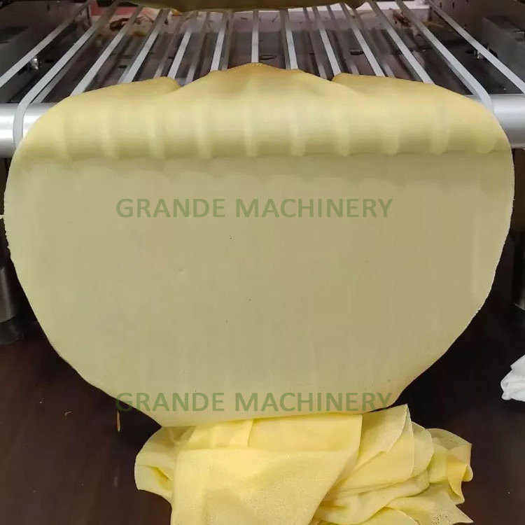 Commercial Automatic Mini Mille Crepe Cake Machine Automatique Thousand Layer Cake Pancake Skin Crepe Maker Machine Price