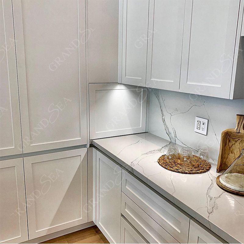 White Kitchen Modern Design Kitchen Cabinets Shaker Style Door Hanging Cabinet With Island Light Color