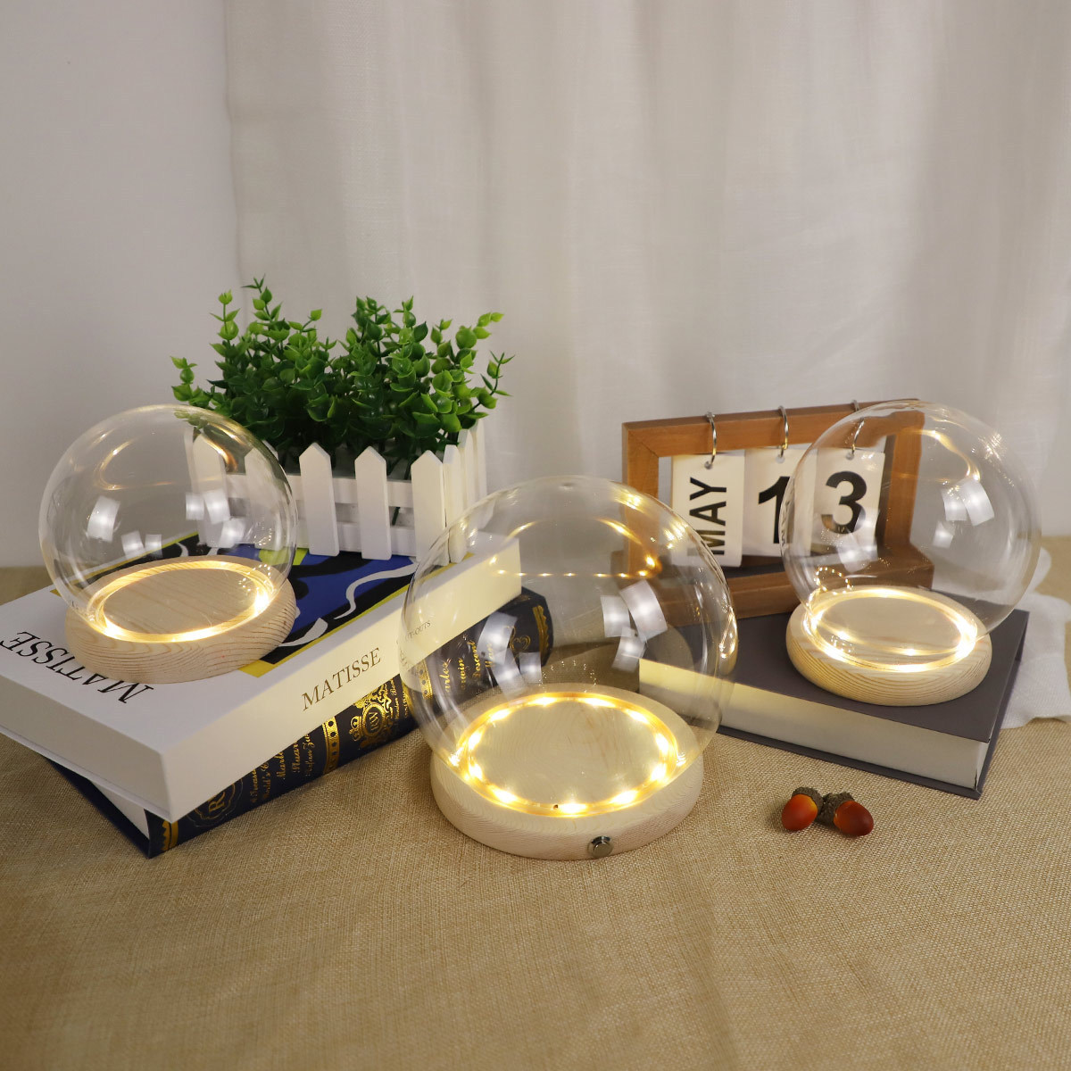 Wholesale decorative oval small clear empty led lights cloche display glass dome glass cloche dome with wood base and led lights