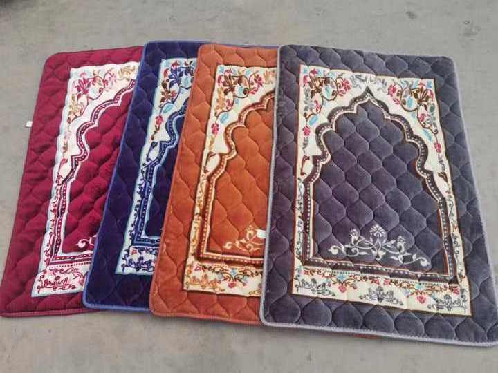 Muslim Quilting Thick Prayer Rugs Carpets Turkish Memory Foam Padded Folding Prayer Mats