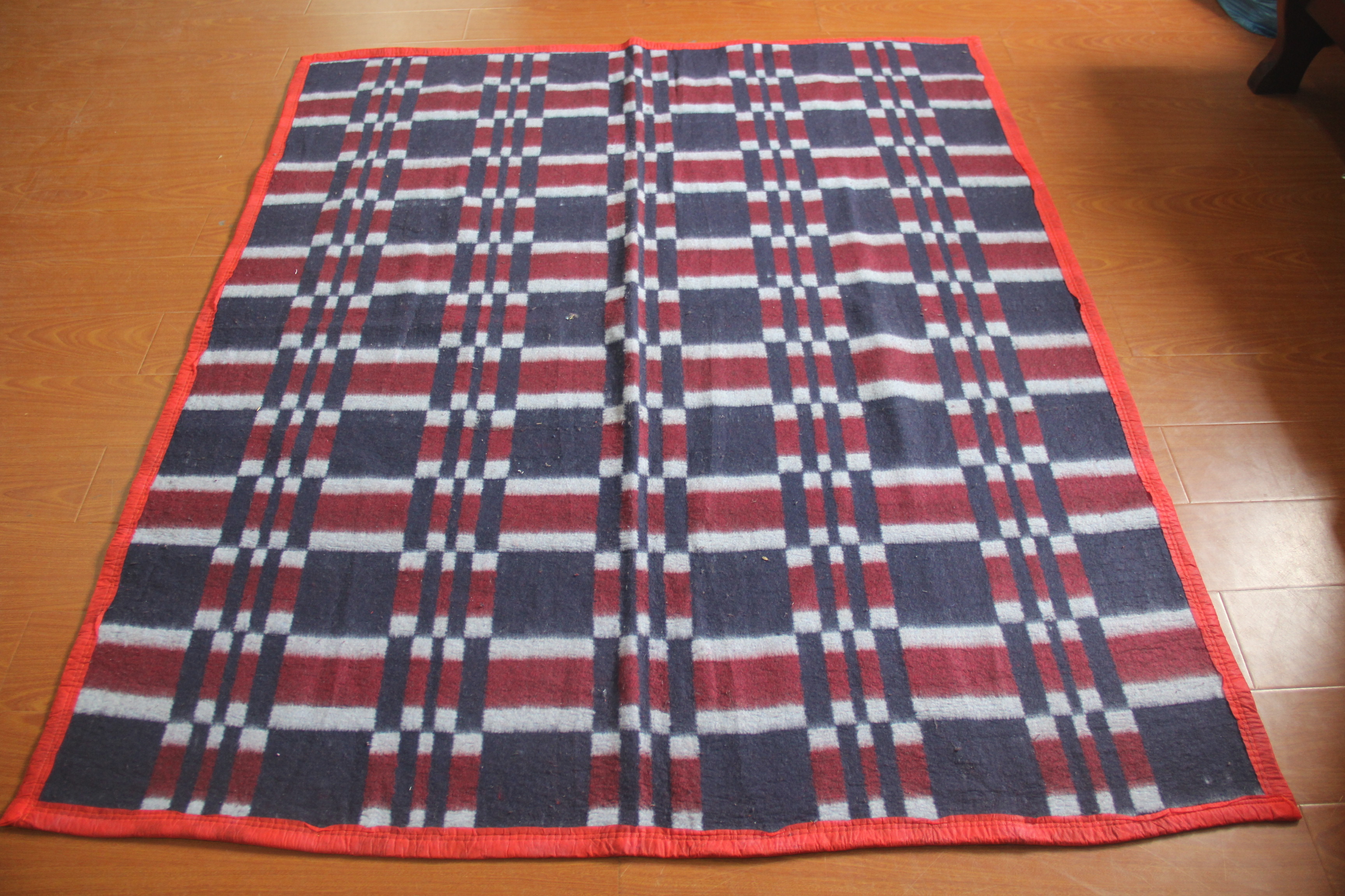 merino throw blanket baby heirloom giant chunky for blankets camping cashmere queen vintage tartan machine   recycle cotton blan