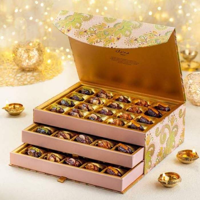 Luxury Custom logo Magnetic Box Candy Packaging Gift Box Chocolate Rigid Paper Boxes For Chocolate with Ribbon