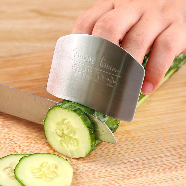 Kitchen Accessories Stainless Steel Guard Chop Safe Slice Knife Finger Hand Protector for cutting