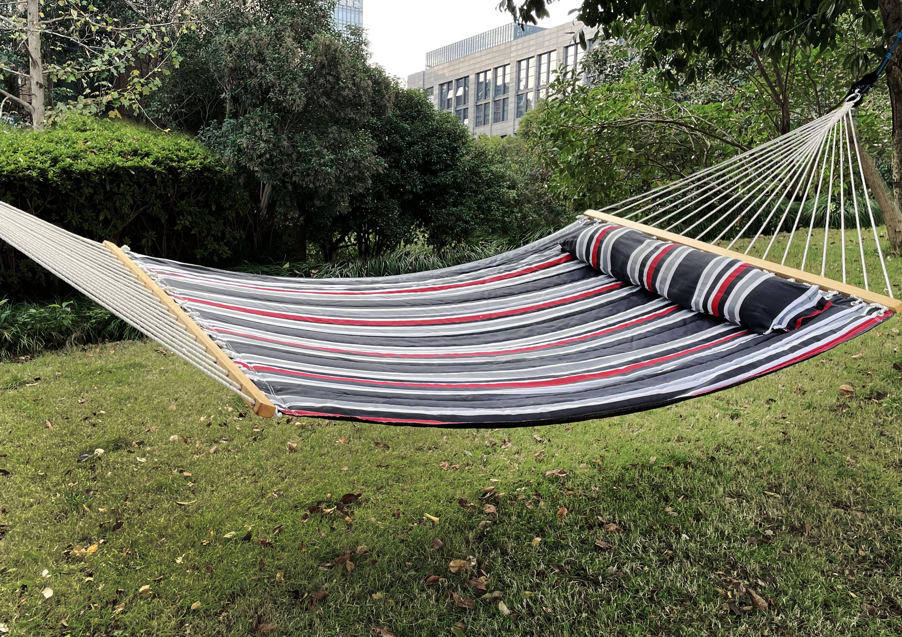 Longsen camping portable hammock with bamboo bar and striped fabric cotton quilted outdoor double hammock