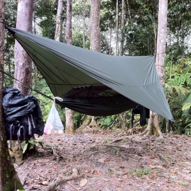 Nylon jungle outdoor portable double parachute camping hammock with mosquito net and rain fly