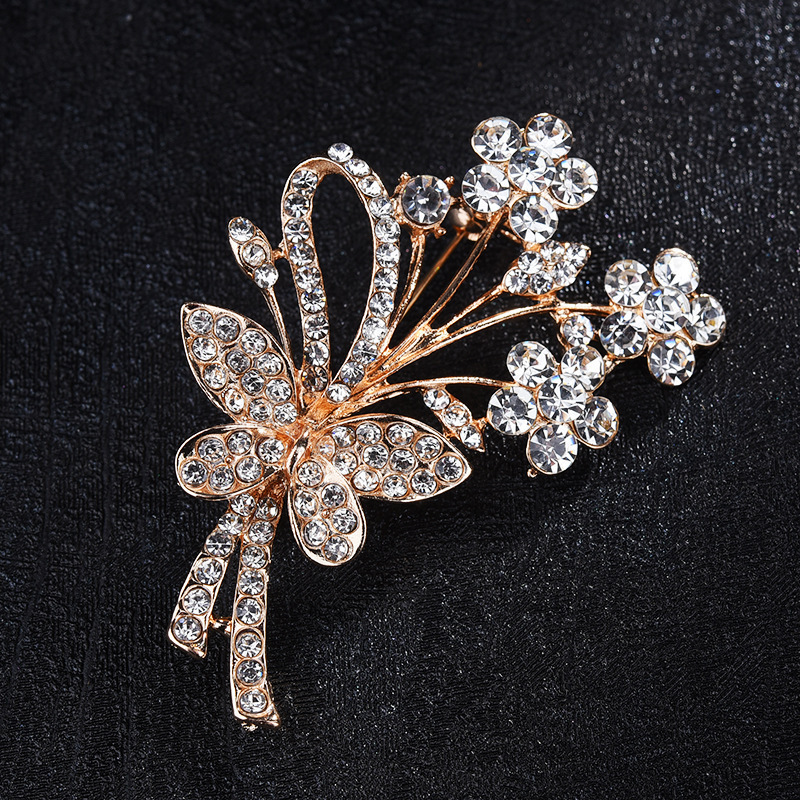 Bow Flower Bouquet Brooch for Women Shiny Crystal High Quality Clothing Scarf Accessories Female Brooches Pins Gift