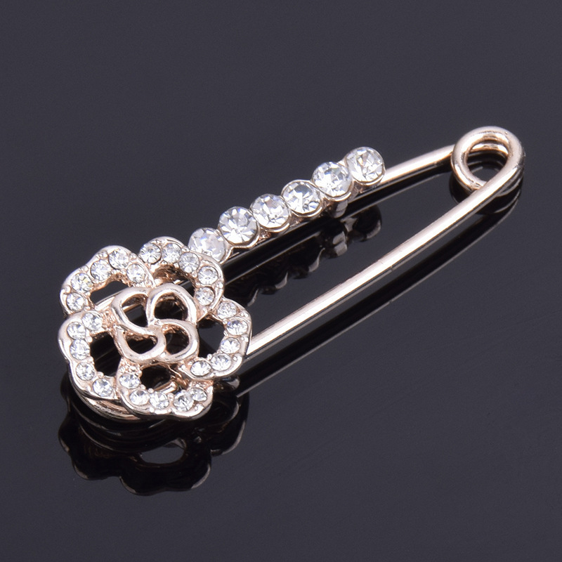 Rose Flower Brooch Fashion Rhinestones Safety Pin and Brooches for Women