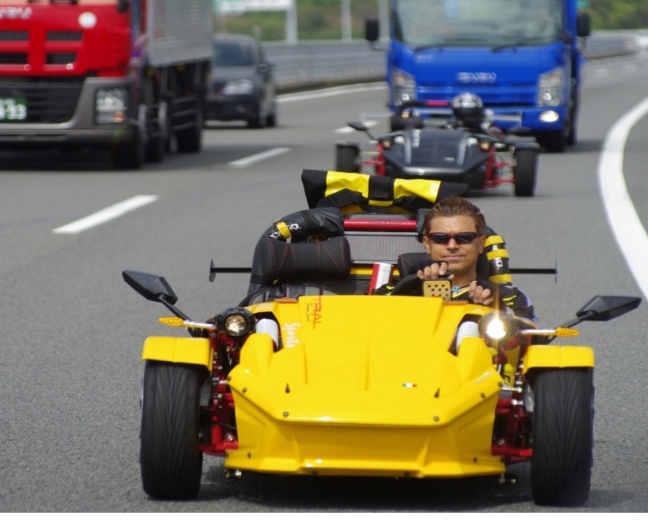 Hot selling 350CC  go kart TRIKE ZTR convertible supercar tricycle