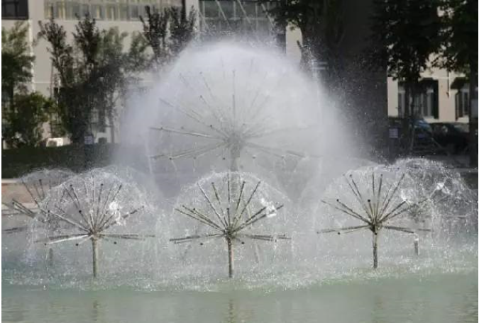 Custom Designs Garden fountain dandelion sphere fountain stainless steel floating fountain