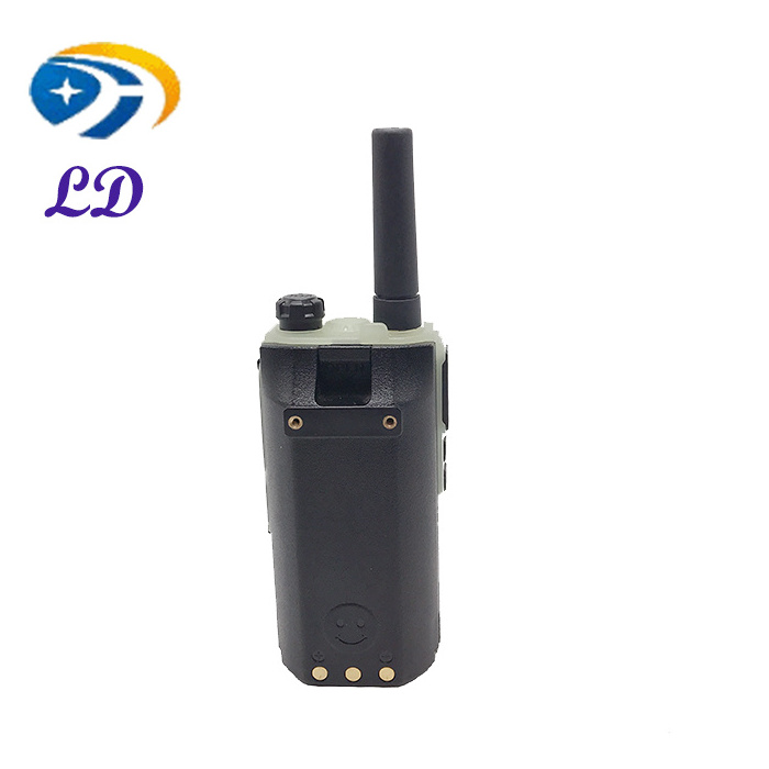 New OS Free platform 100 mile 4G WCDMA/LTE/gsm walkie talkie