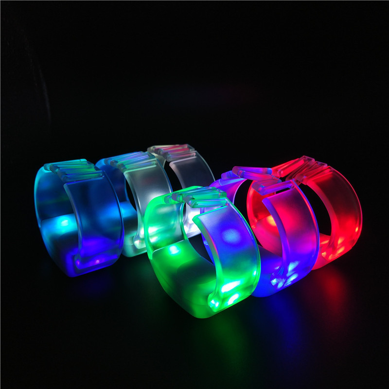 2023 New arrival TPU remote controlled led light up glow writstbands custom logo light up led bracelet for concert event