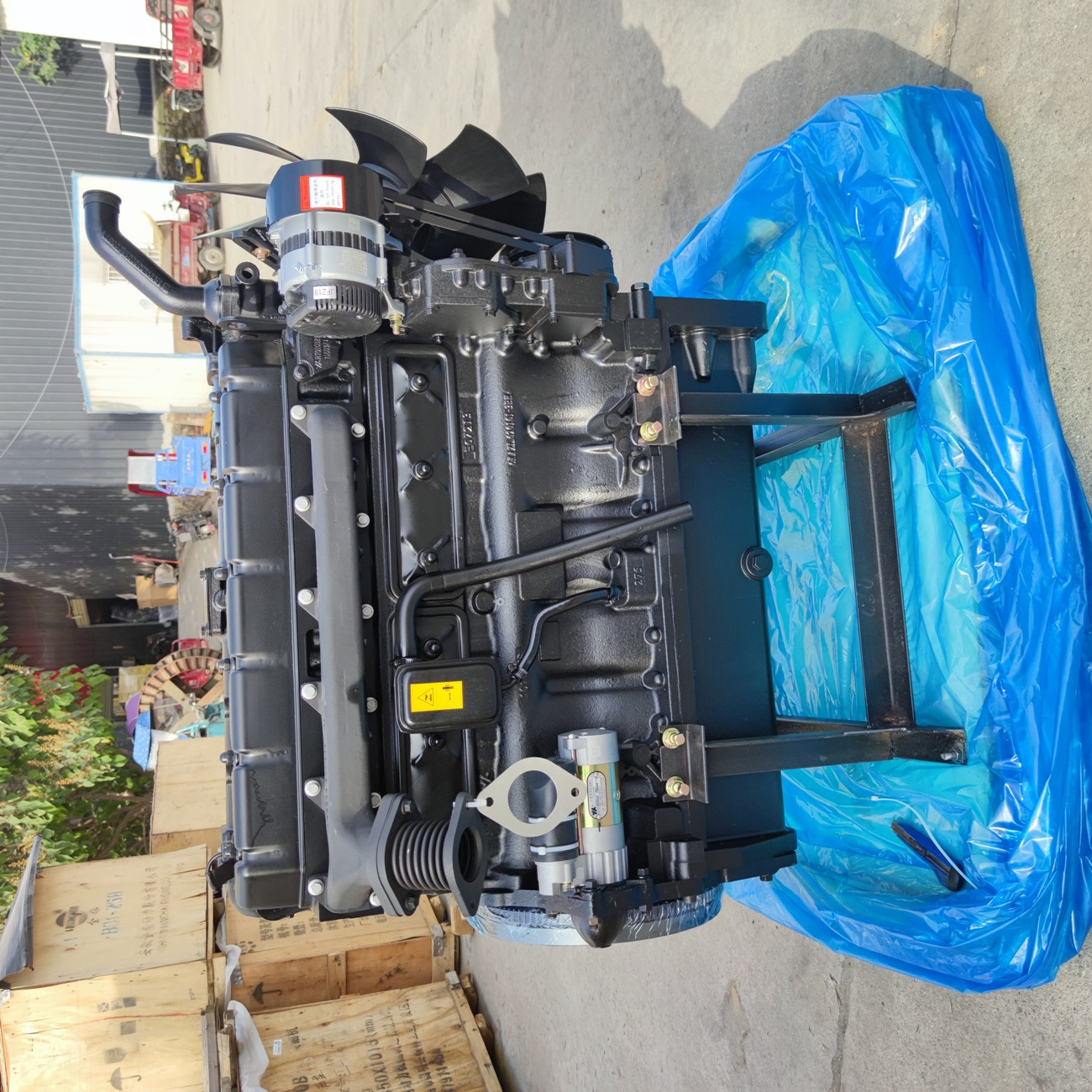 Dongfanghong LR6B5-23 6108 naturally aspirated diesel engine is suitable for 80 hp 90 hp and 100 hp wheeled tractors