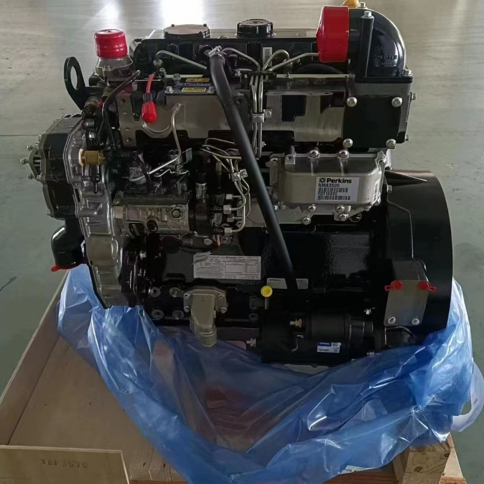 Wuxi Perkins 1104d-44TA 83kw 2200rpm Diesel Engine for Linde Forklift Rough Terrain Forklift Well Off Tractor