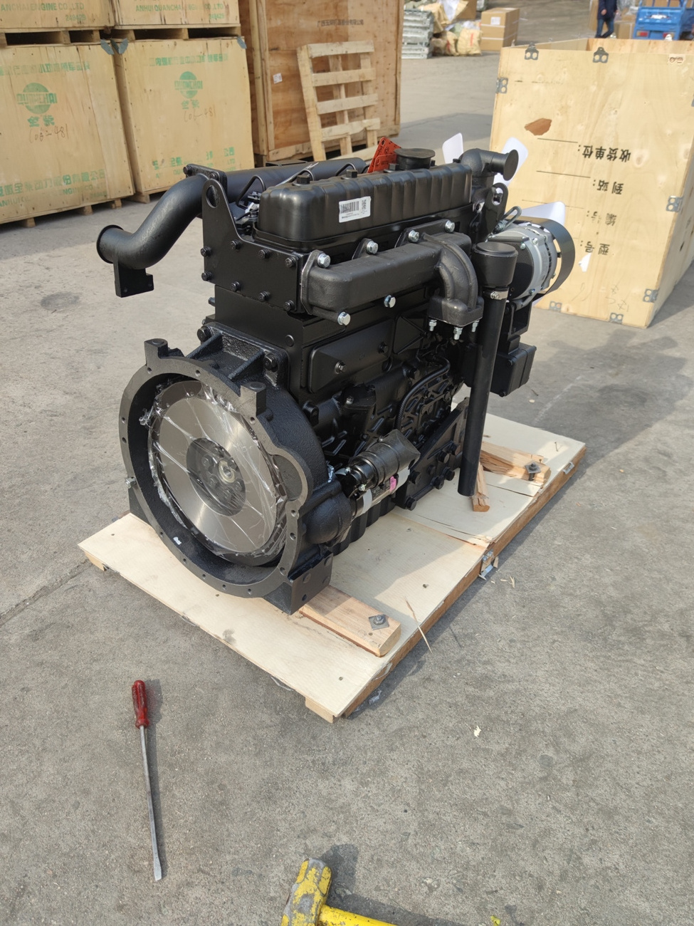 Zhejiang Xinchai A4K43T70 Model 4108T70 51.5KW 2400rpm diesel engine is suitable for 40 50 60 and 70 hp wheeled tractors.