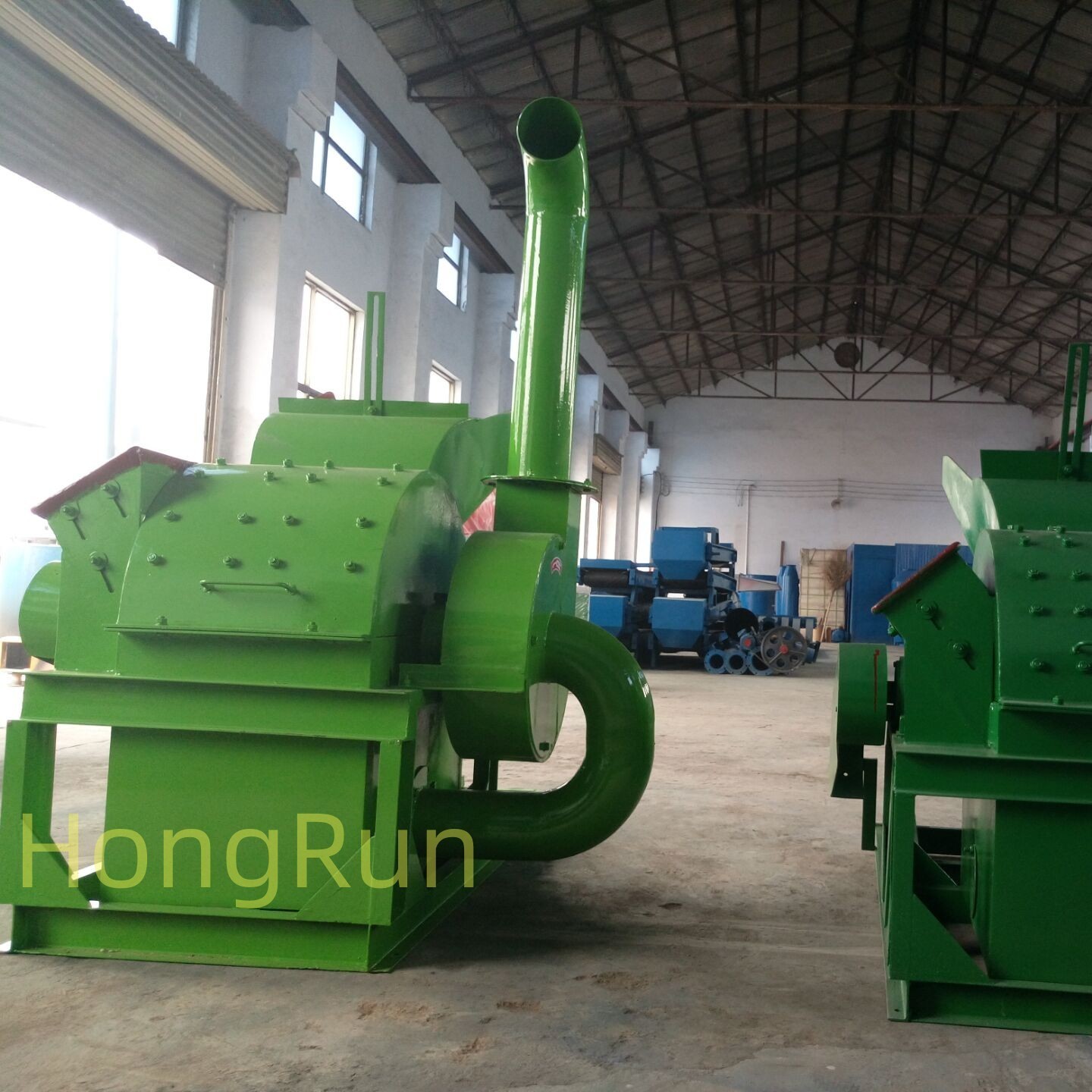 High quality wood hammer mill crusher Factory Price Diesel Wood Crusher Wood sawdust crusher