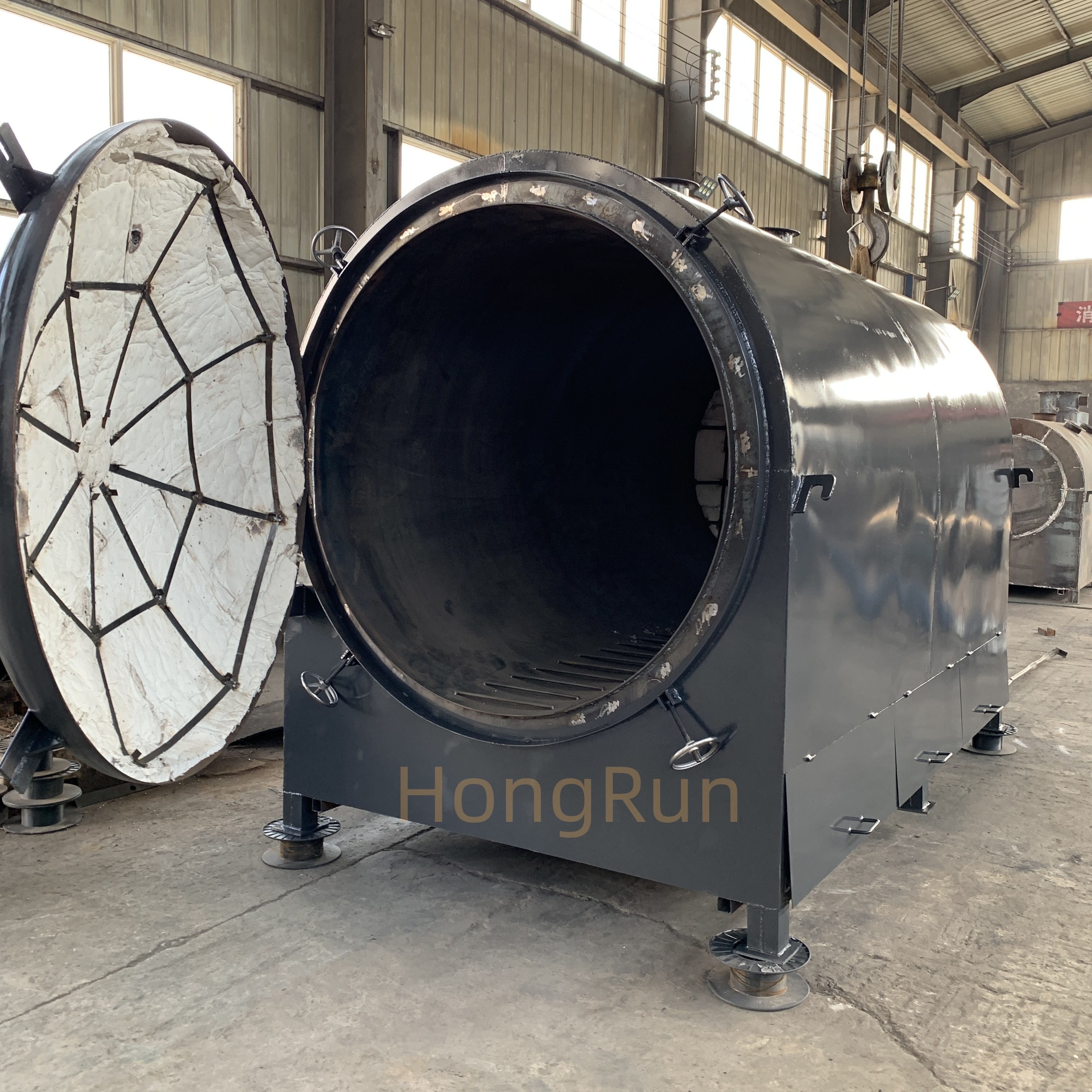 2022 New Non-Smoke Charcoal Retort Kiln Biochar Stove Machine Airflow Hardwood Charcoal Making Machine