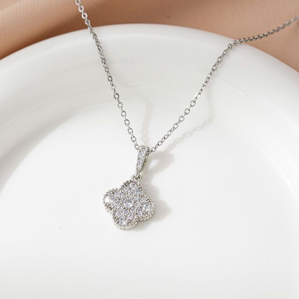 Fashion Jewelry zircon Four Leaf Clover Necklace Clover Pendant Necklace Stainless Steel Necklace