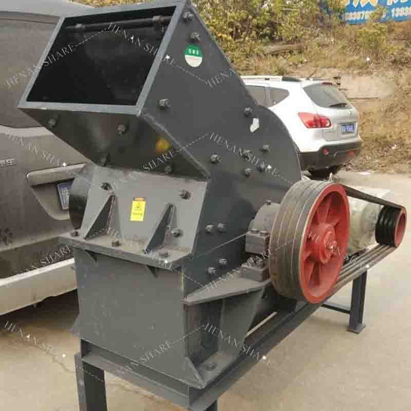 Small Size Stone Soil Hammer Crusher Hammer Mill Crusher Machine for Gold Mining Mobile Stone Crusher with Diesel Engine 8HP