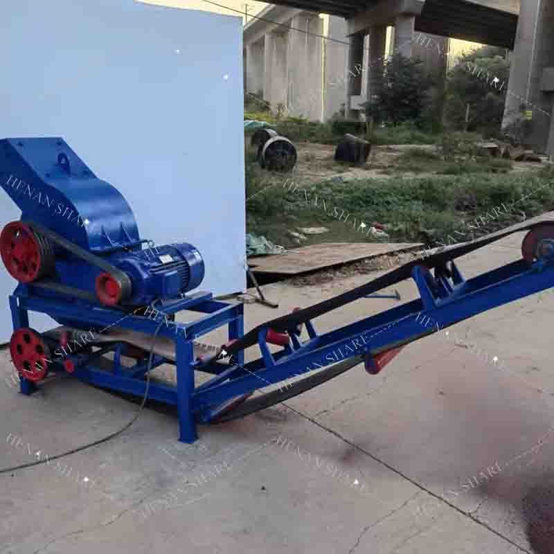 Small Size Stone Soil Hammer Crusher Hammer Mill Crusher Machine for Gold Mining Mobile Stone Crusher with Diesel Engine 8HP