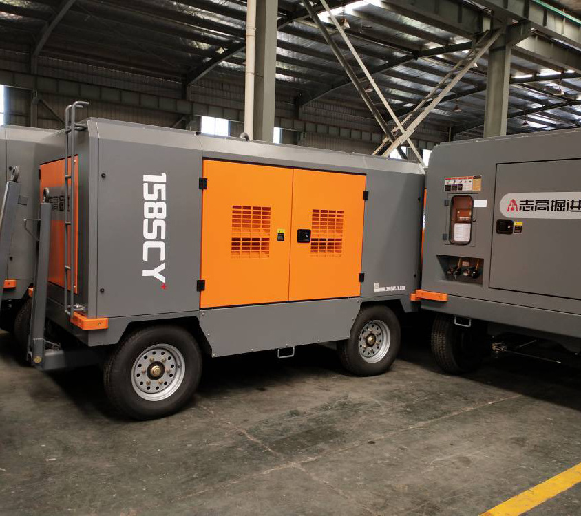 High Pressure Industrial 10 Bar 25 Bar 30 Bar Diesel Portable Screw Air Compressor With Wheels For Mining