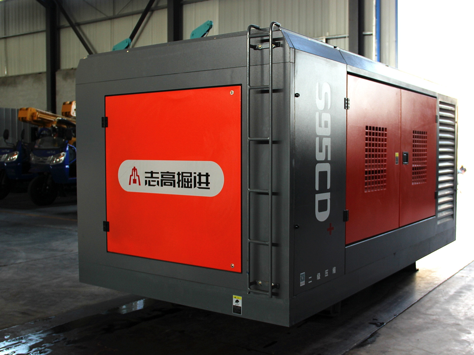 High quality diesel S95 China Manufacture Diesel Engine Screw Air Compressor For Mining/water well drilling rig