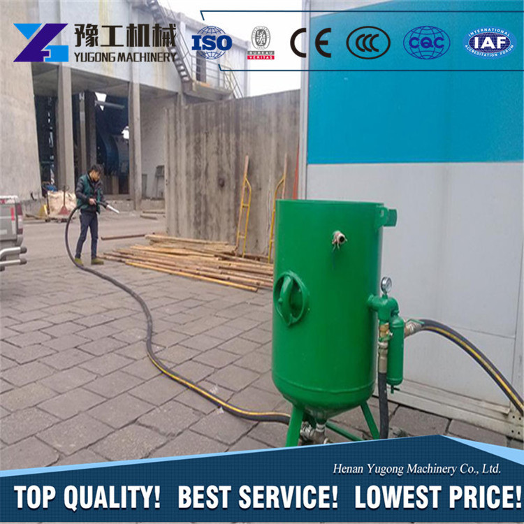 Equipped With Sandblasting Hoppers Water Sand Blasting Machine