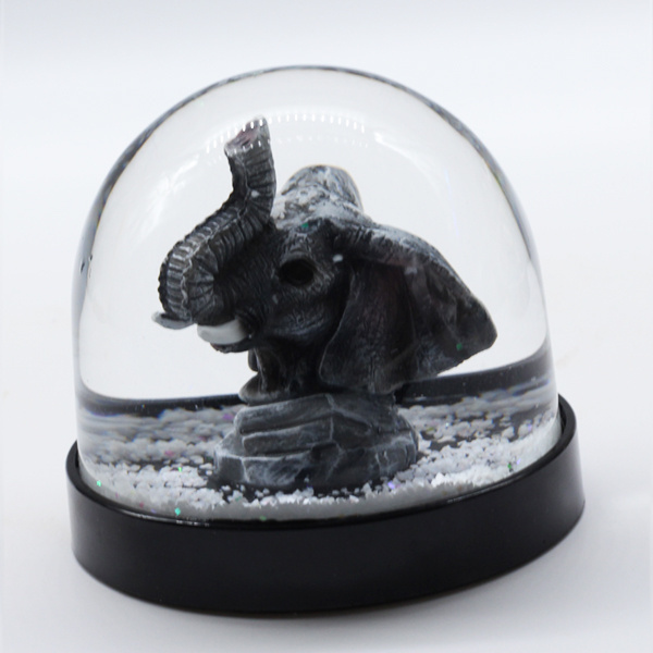 Home decor cute OEM wholesale resin elephant water ball ,custom plastic panda snow globe