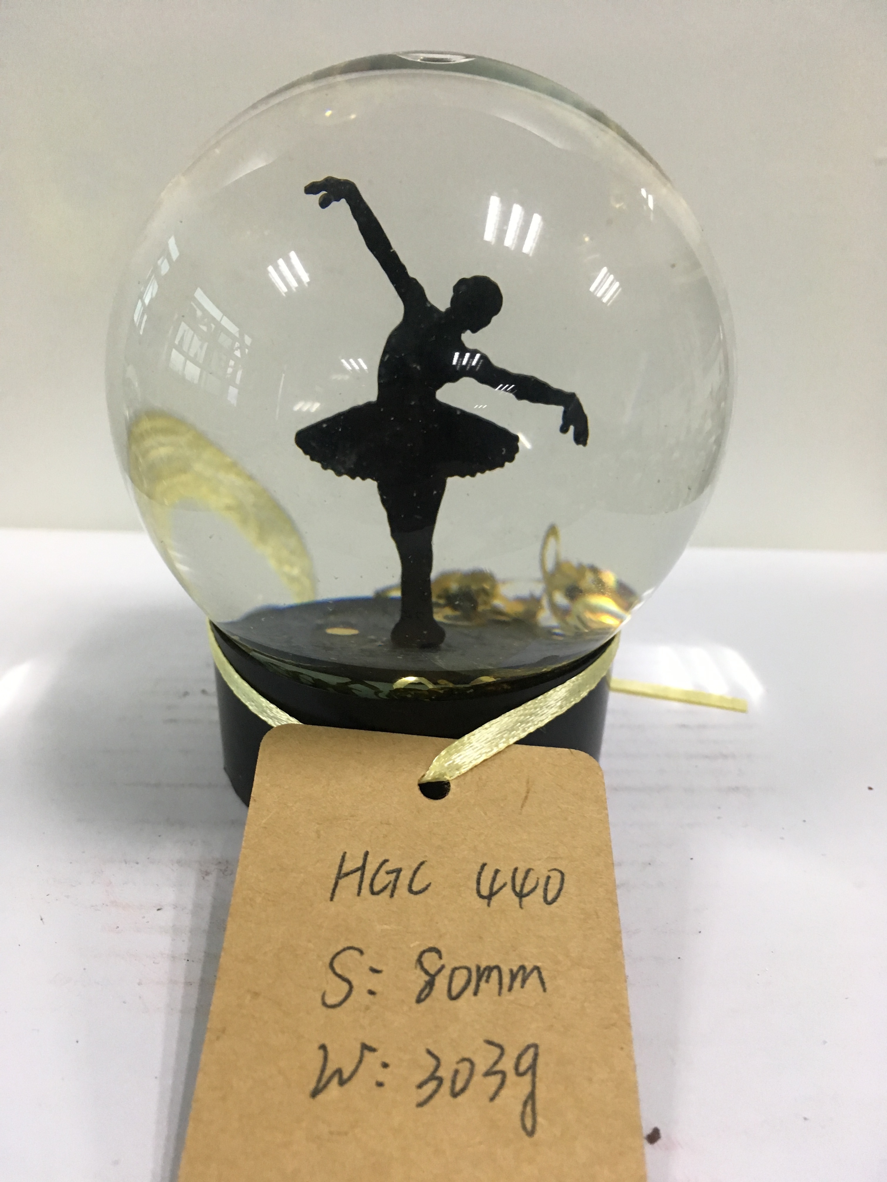 Hot Sale customized Snow Globe,figure ballet dancer now globe ,3D souvenir Resin Water Ball Snow Globe