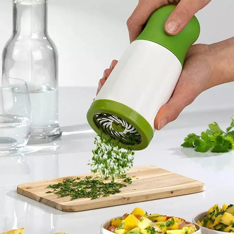 Herb Grinder Spice Mill Parsley Shredder Chopper kitchen gadget Vegetable Cutter Garlic Coriander Spice Grinder