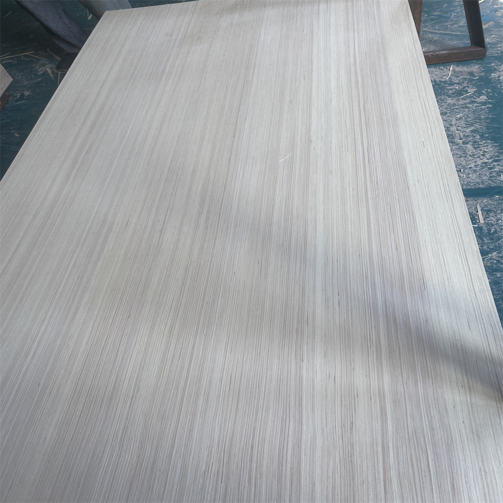 Commercial Triplay de blanco EV de 3.5 mm 4 mm para Peru furniture plywood  Maple Pine Teak wood timber Lumber